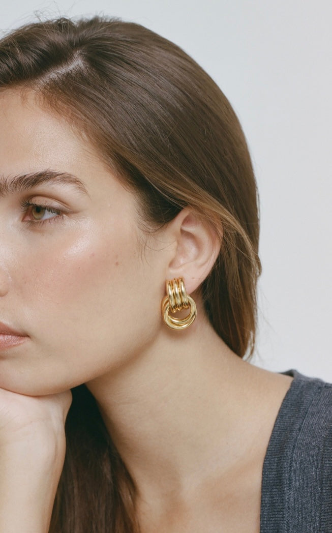 Uworld Minimalistic Earrings